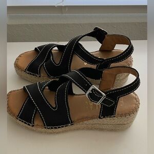 Fabiolas , made in Spain Black Espadrille Sandals